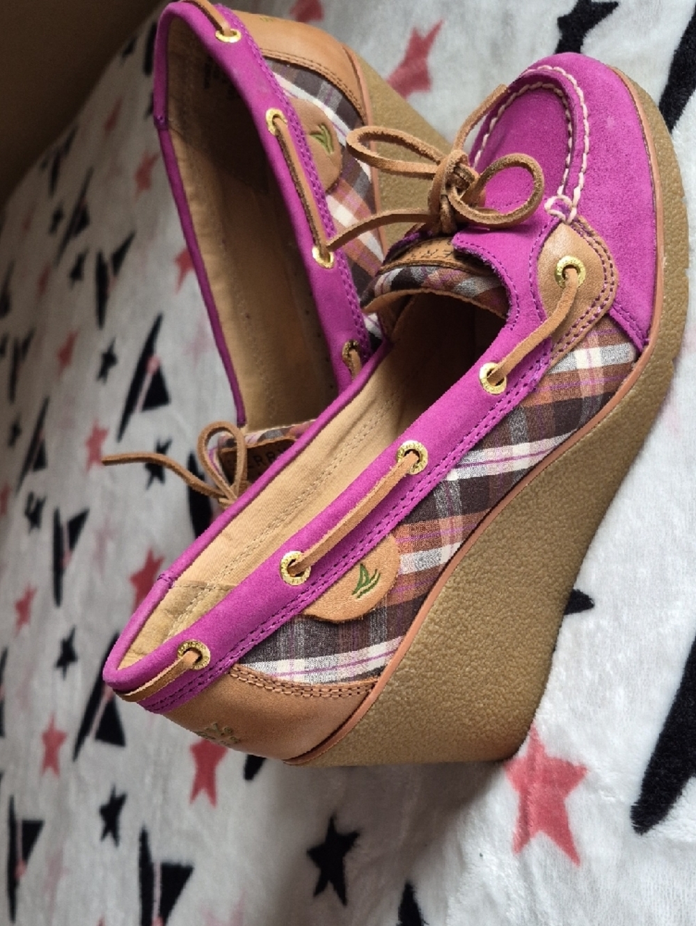 Sperry Magenta Wedge Boat Heels with Tan Laces - Picture 6 of 6